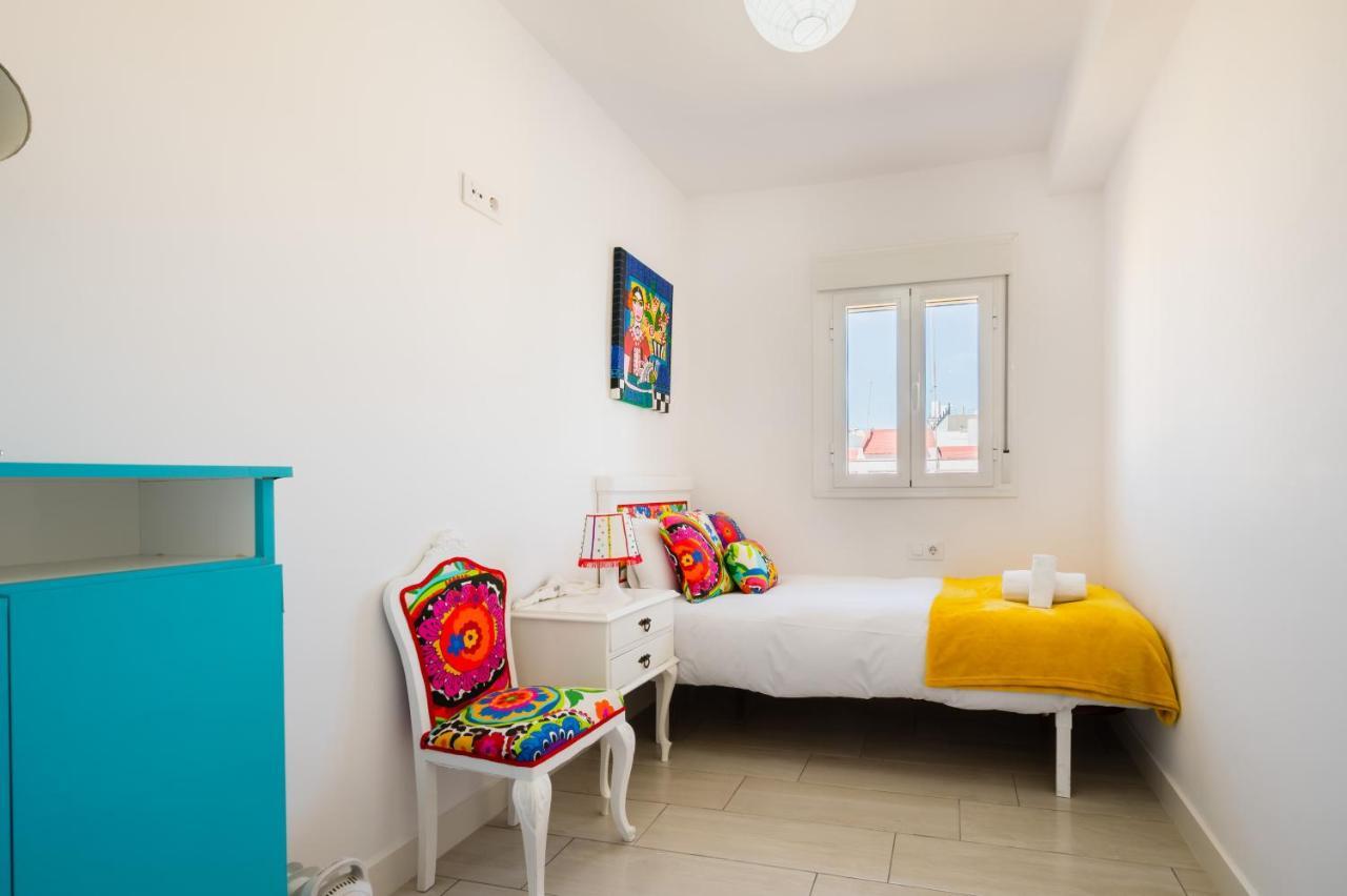 Wide And Colourful- 3Bd 1Bth- Triana Apartment Seville Exterior photo